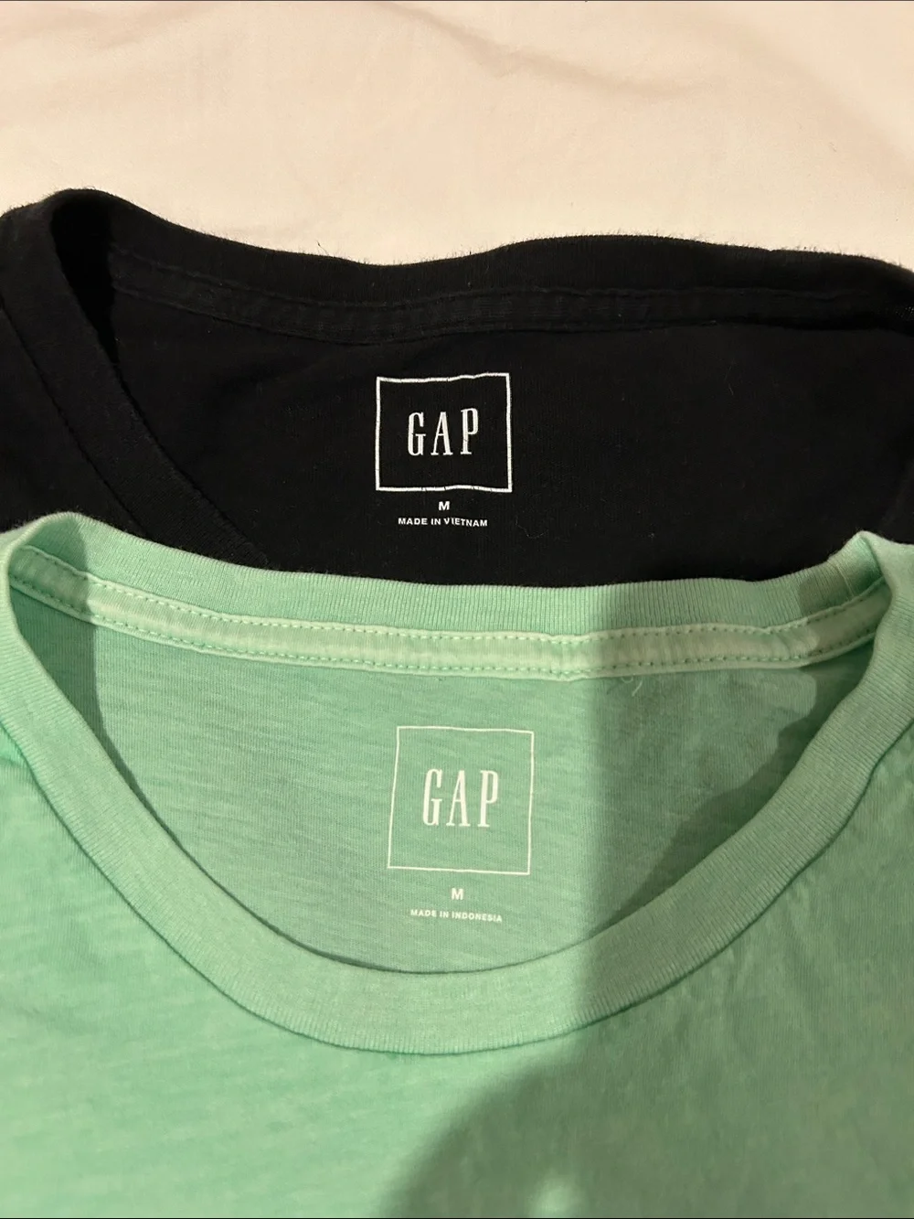 GAP Men’s Short-Sleeve Crew Pocket T-Shirt - Mint Green & Black(M)